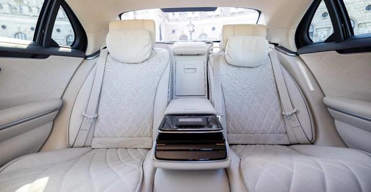 mb-s-class-rear-view-slider