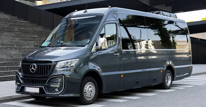mb-sprinter-vip-front-view